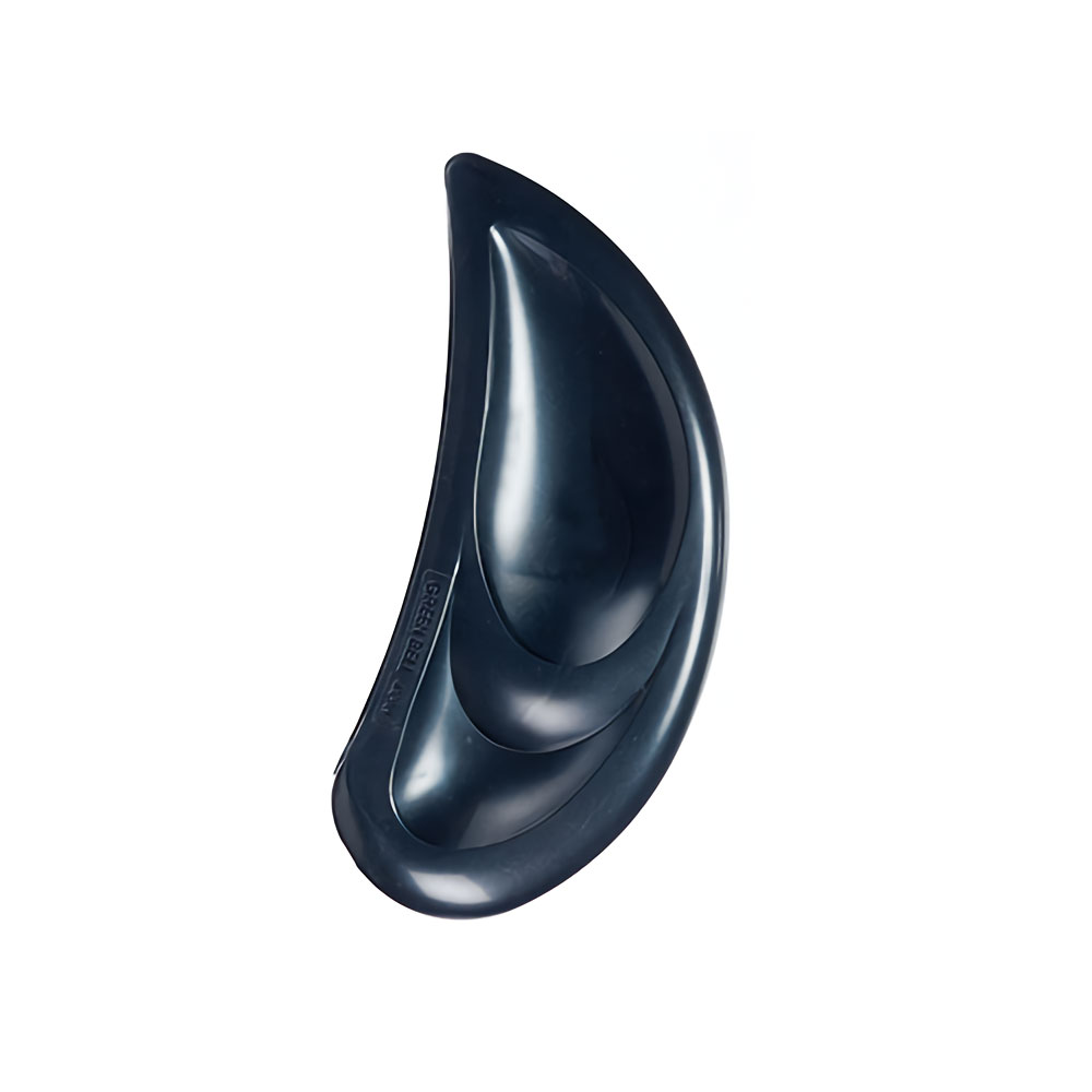 ラウンド形状が握った手にぴったりとフィット。