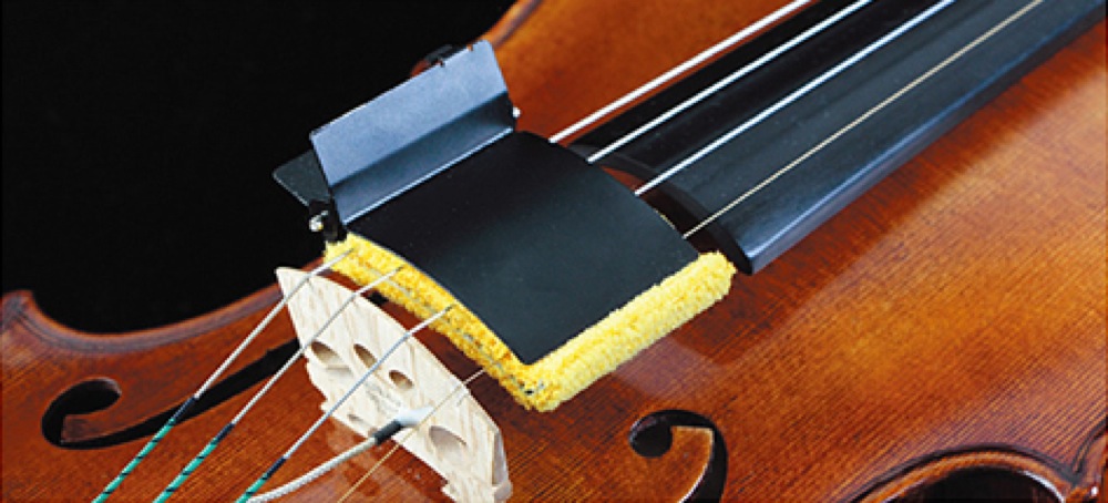 画期的なヴァイオリン・ビオラ用ストリングクリーナー