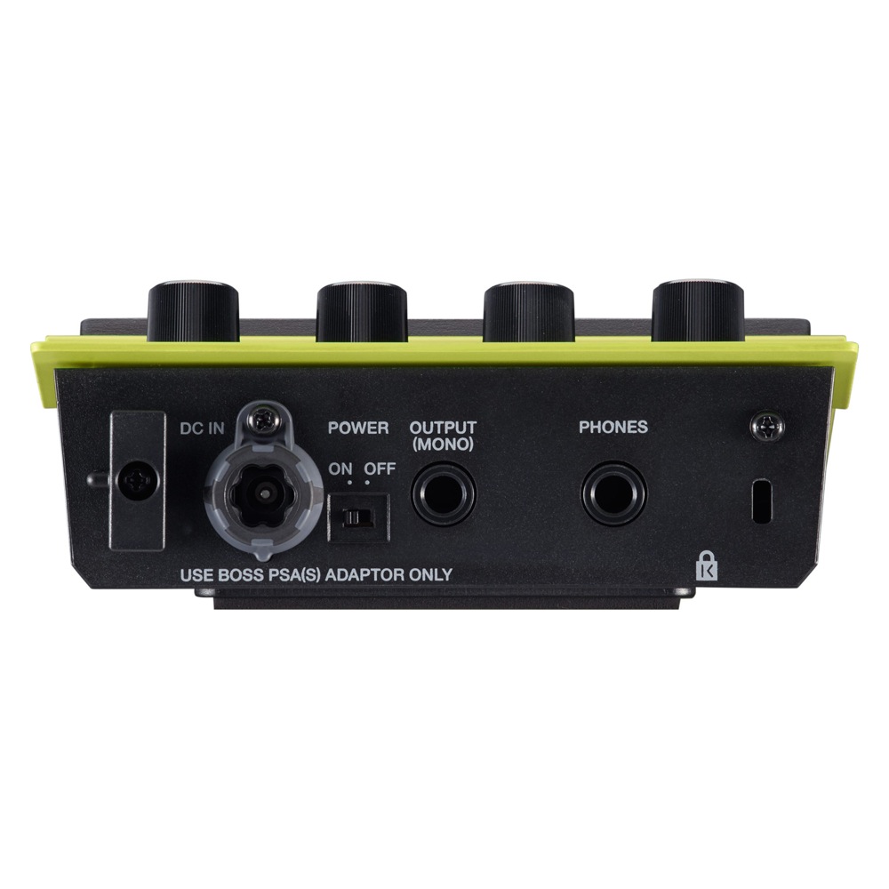 アウトプット端子（モノラル）、ヘッドホン端子（ステレオ）を装備。