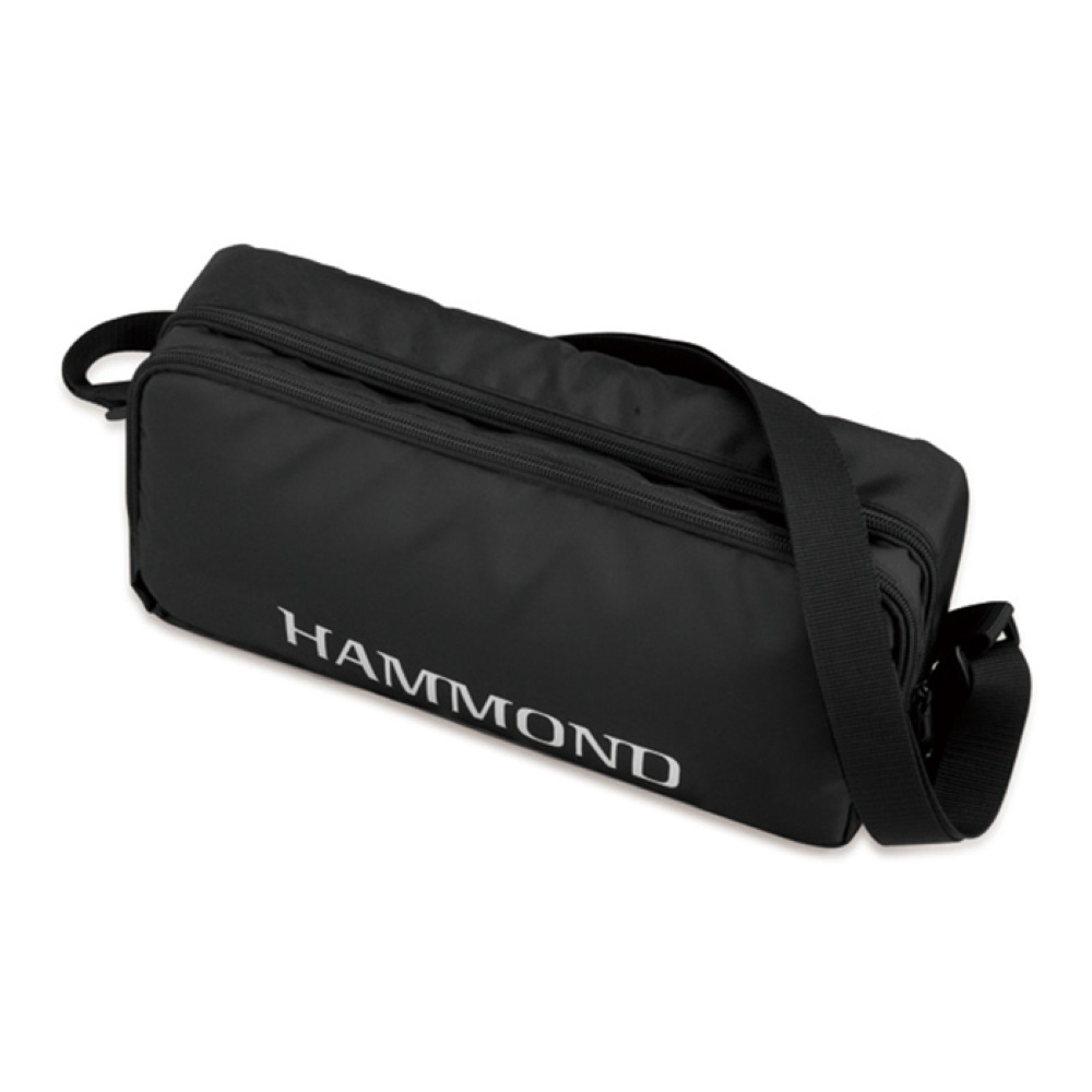 ナイロンソフトケース付属