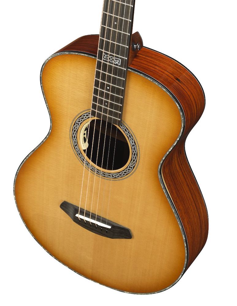 トップ材にシトカ スプルース単板