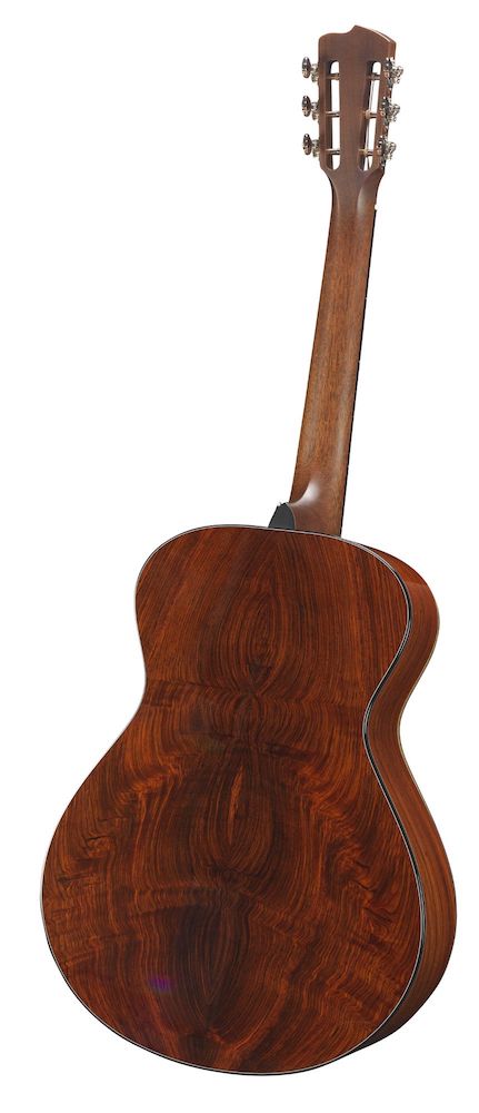 サイド&バック材にココボロ単板を採用