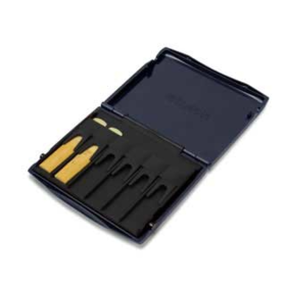 ヤマハ E♭・B♭クラリネット用 リードケースです。