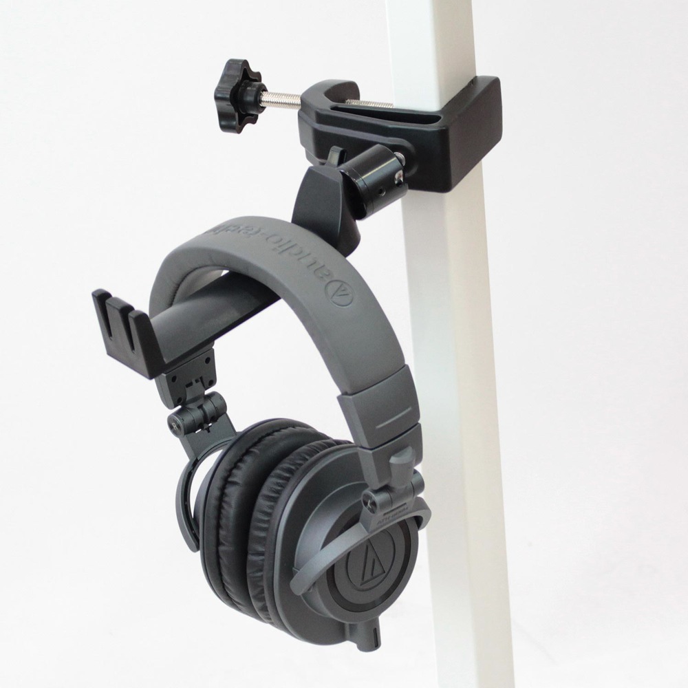 KIKUTANI Newmal X USB オーディオインターフェイス AUDIO-TECHNICA ATH-M20x モニターヘッドホン SEELETON マルチアングル ヘッドホンハンガー 3点セット ヘッドホンハンガーにヘッドホンをかけた画像