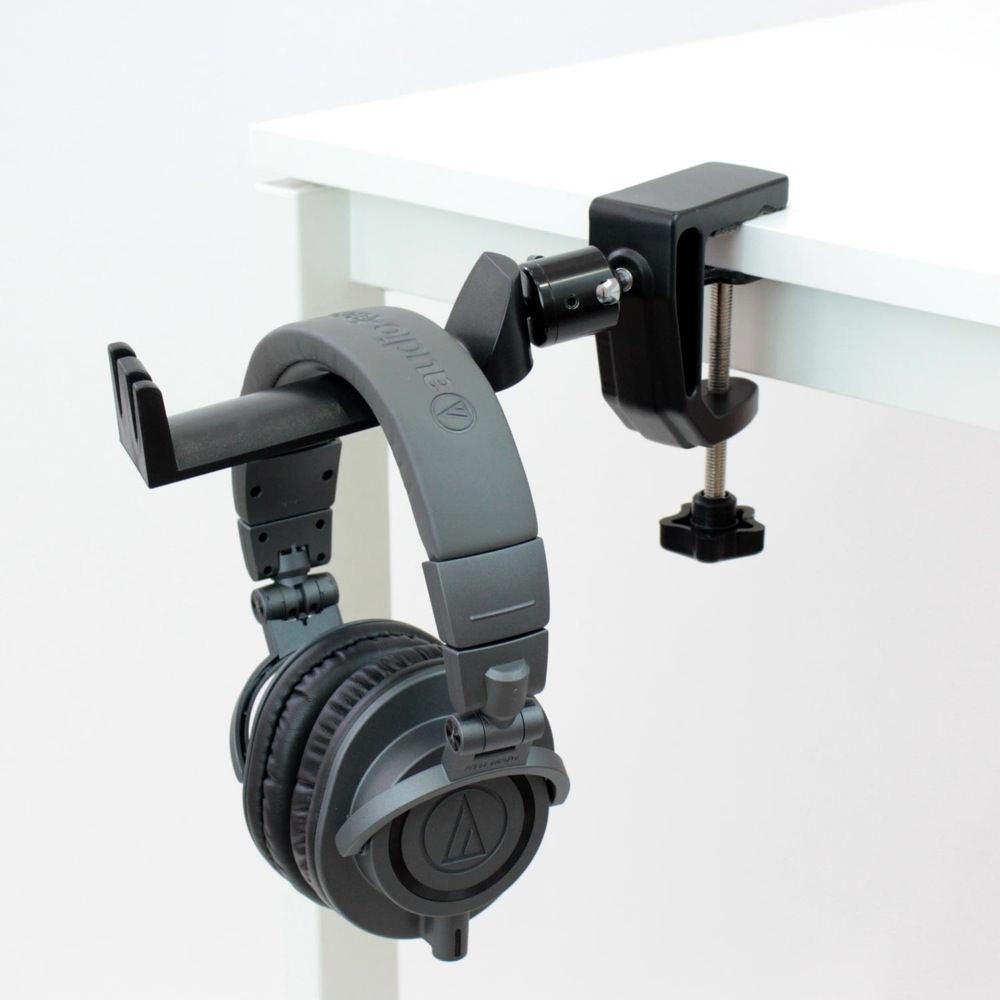 KIKUTANI Newmal X USB オーディオインターフェイス SD GAZER SDG-H5000 モニターヘッドホン SEELETON マルチアングル ヘッドホンハンガー 3点セット ヘッドホンハンガー使用例 ハンガーにヘッドホンをかけた画像