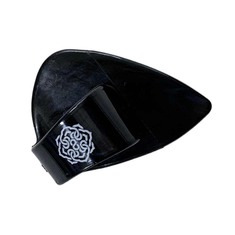 MASTER 8 JAPAN VPS-M VPS Pick Medium ギターピック フィンガーピック×5枚 全体像