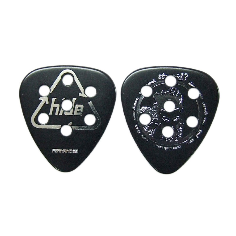 FERNANDES P-100/BK HIDE SCANNER（穴有りタイプ） ピック×30枚